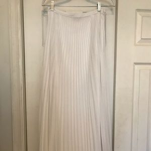 ASOS White Pleated Maxi Skirt Sz. 4